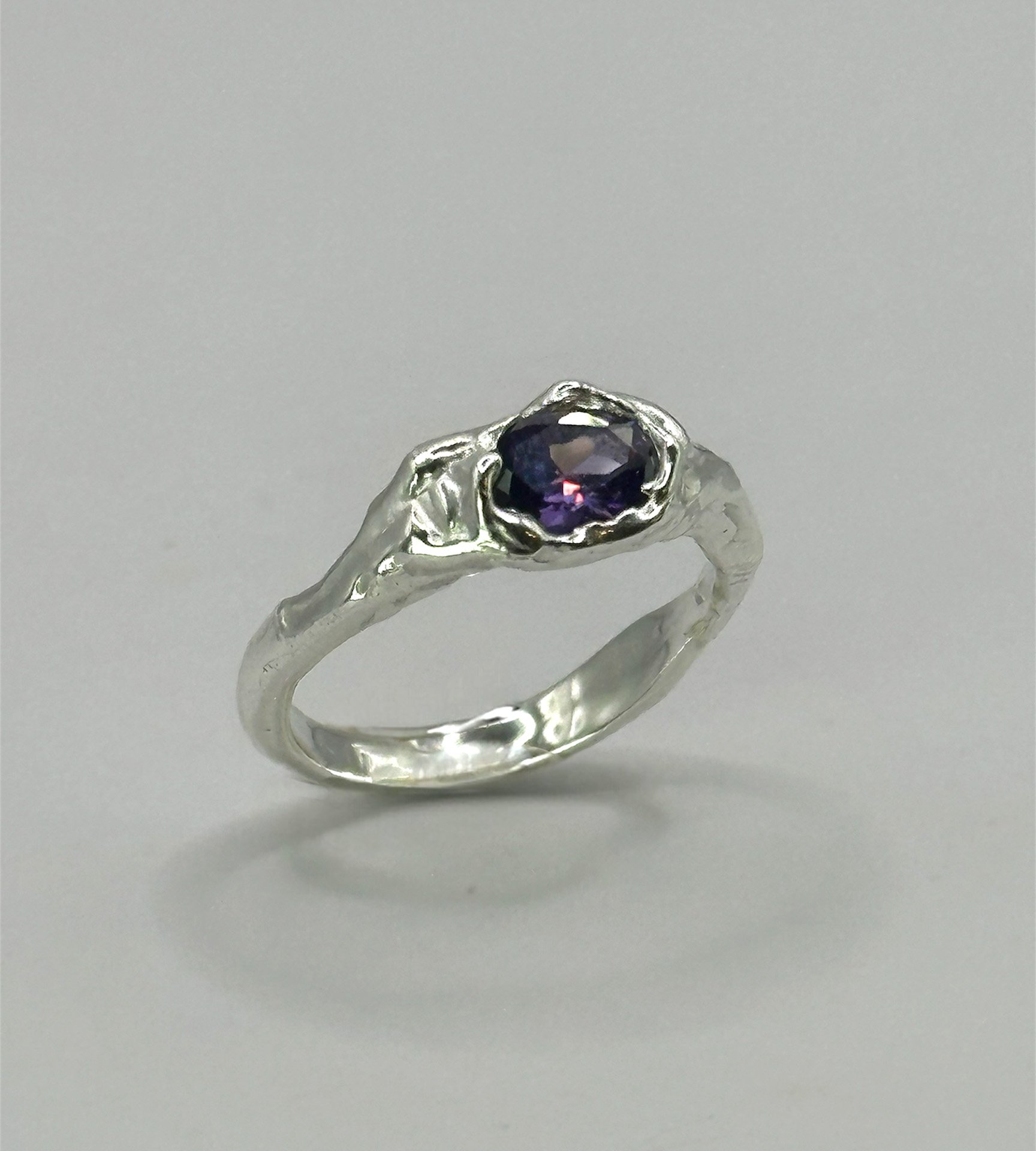 MOS-AMETHYST