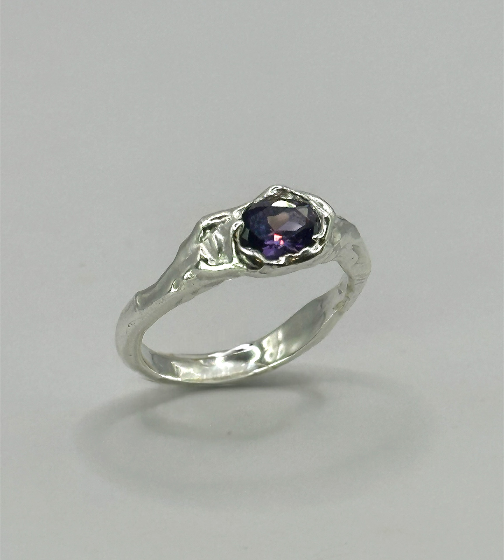 MOS-AMETHYST