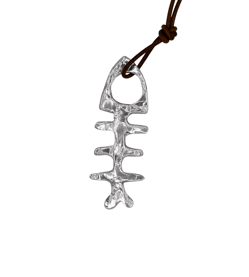 Dione - FISHBONE NECKLACE